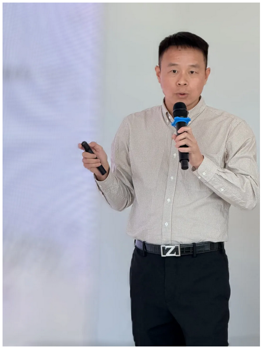 谢春南111.png